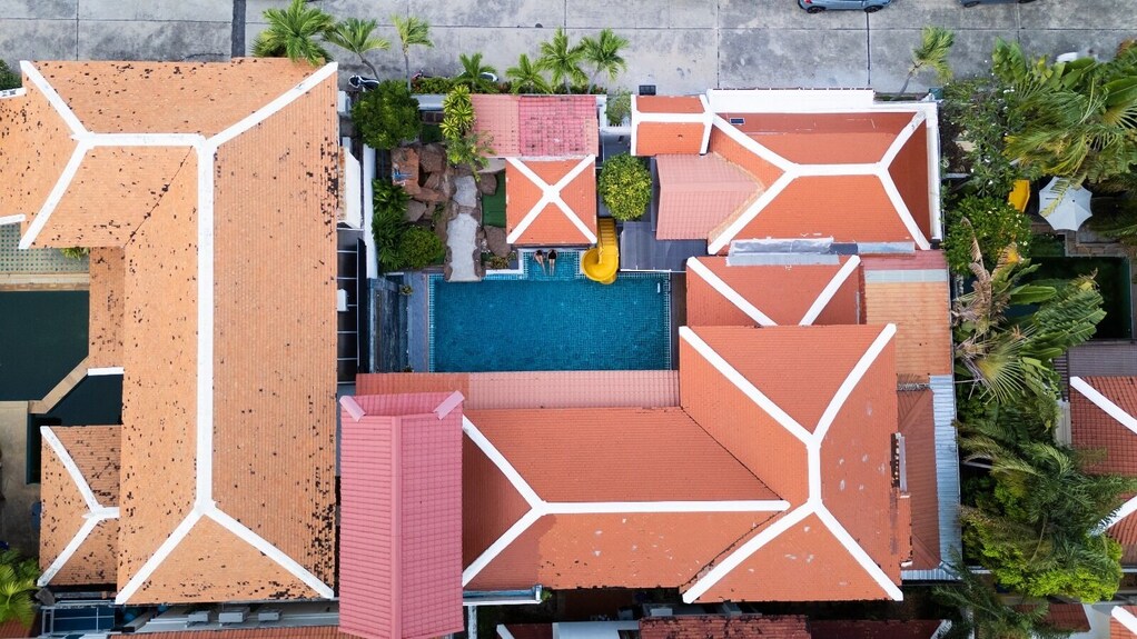 Aerial view of the villa and its surrounding neighbourhood